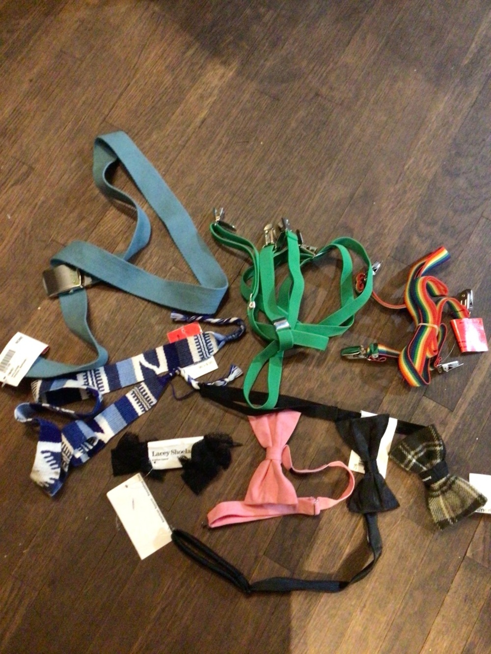Rare AA accessories bundle